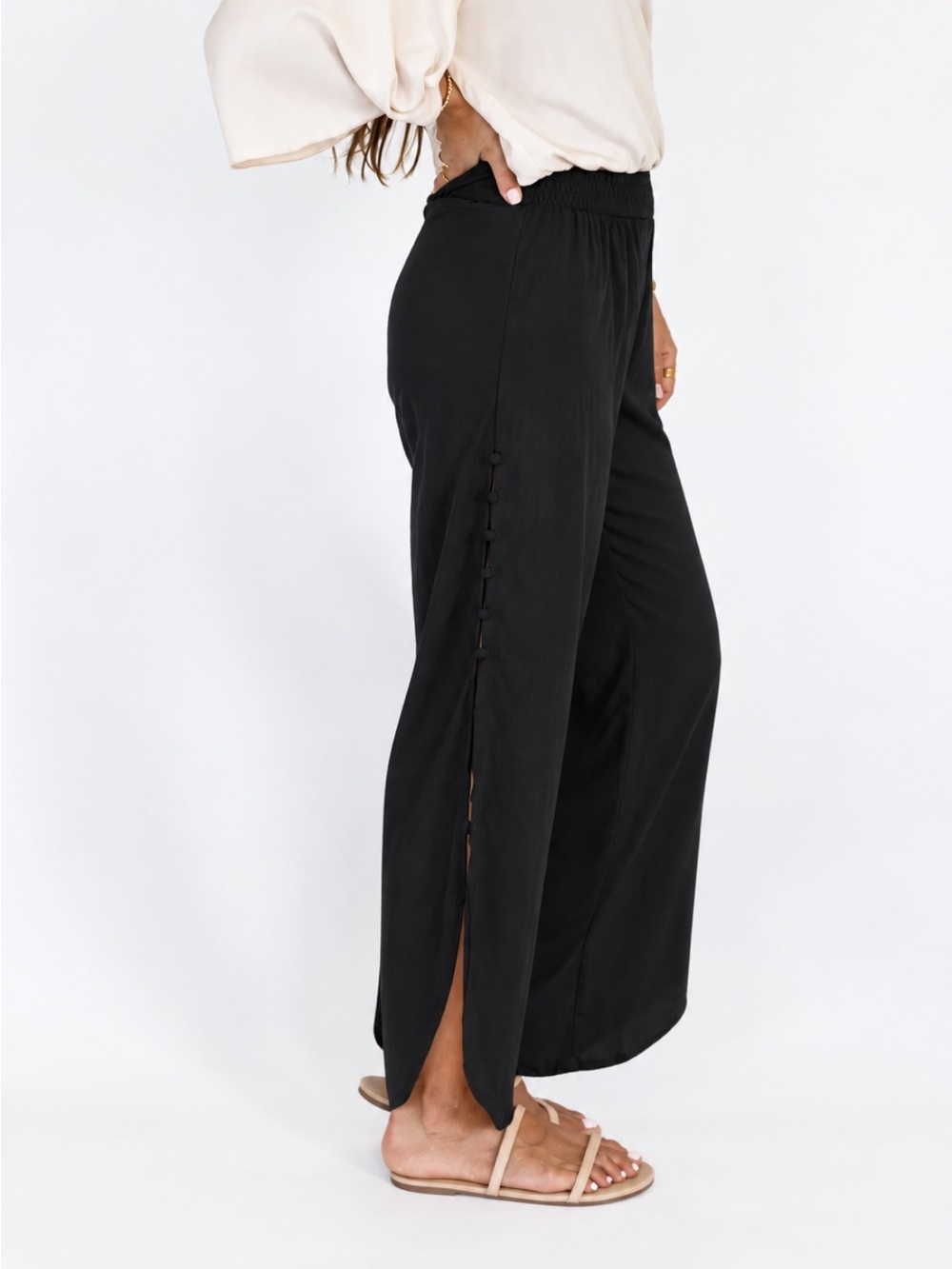 NWT Khush Sky Pant Black Rayon Smocked High Waist Side Slit Boho Resort Pants S